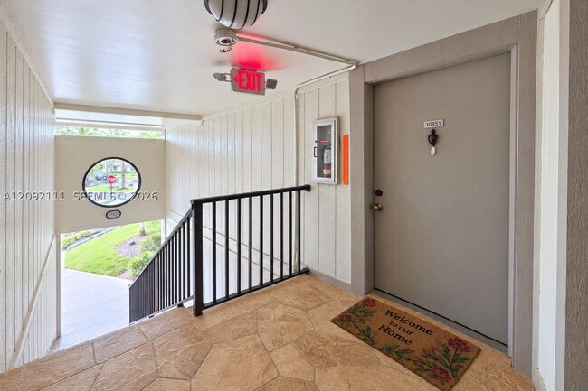 Foto del edificio - 10951 W Clairmont Cir