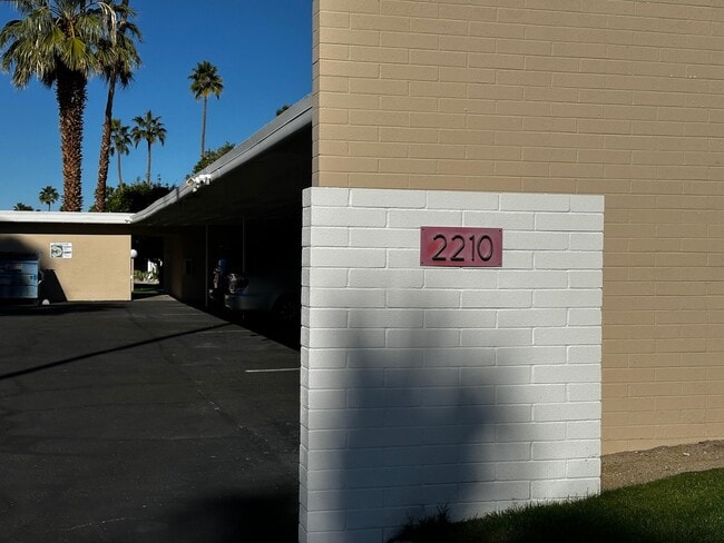 Building Photo - 2210 S Calle Palo Fierro