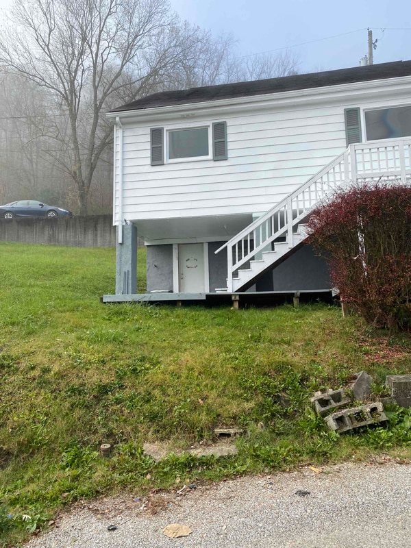 23205 W 23rd St, Bellaire, OH 43906 House Rental in Bellaire, OH