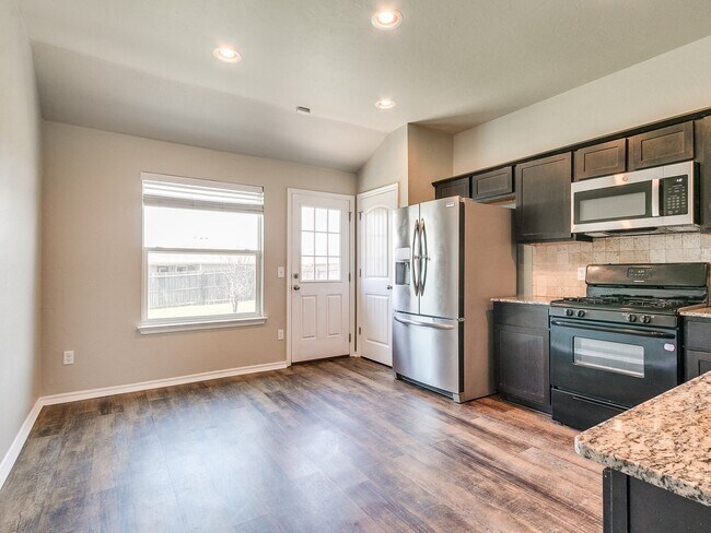 Building Photo - 2916 Thompson Farm Ln