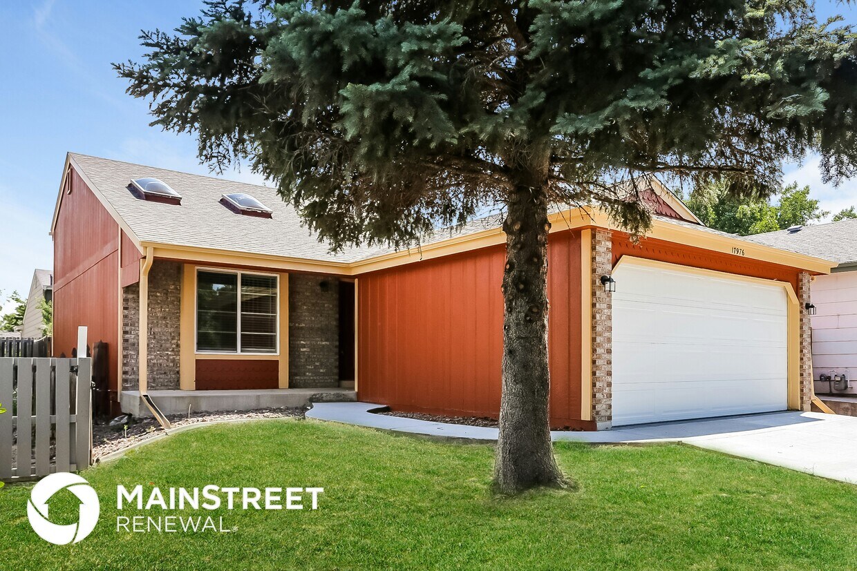 Foto principal - 17976 E Bethany Dr