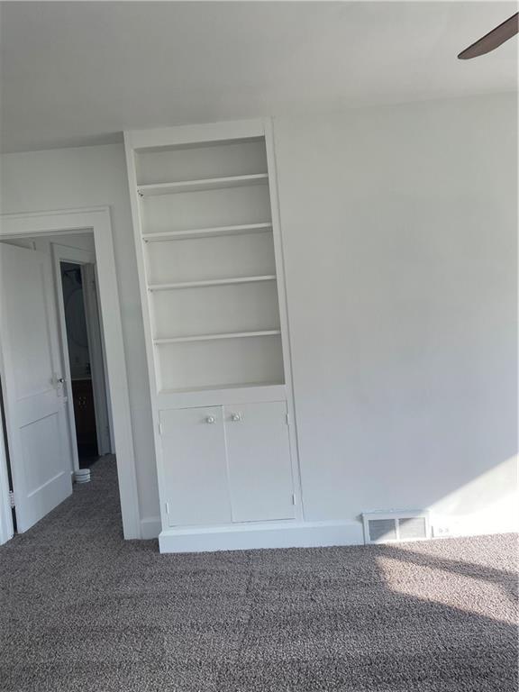 Foto del edificio - 4946 Camden St