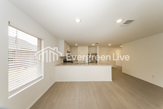 Building Photo - 11721 SW 36th St