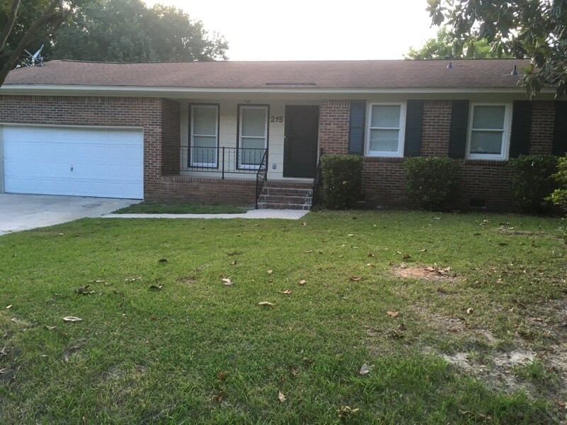 Foto principal - 215 Cardinal Dr