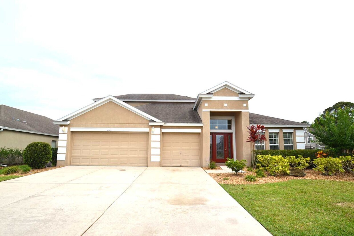 Foto principal - 4905 89th Ln E