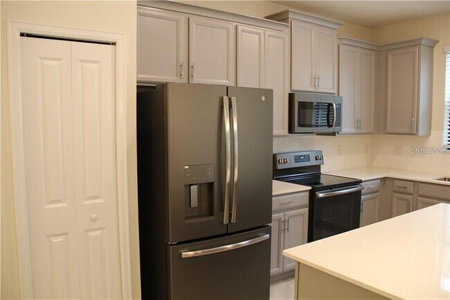Building Photo - 1211 Payne Stewart Dr