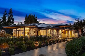 Building Photo - 9026 NE 19th St