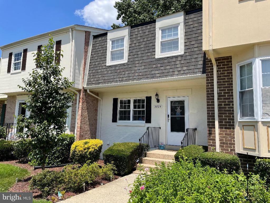 Foto principal - 3825 Tremayne Terrace