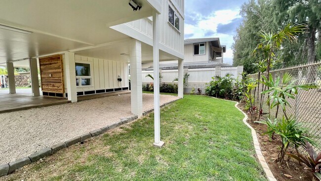 Foto del edificio - FULLY FURNISHED, STUNNING, BRAND NEW CONST...