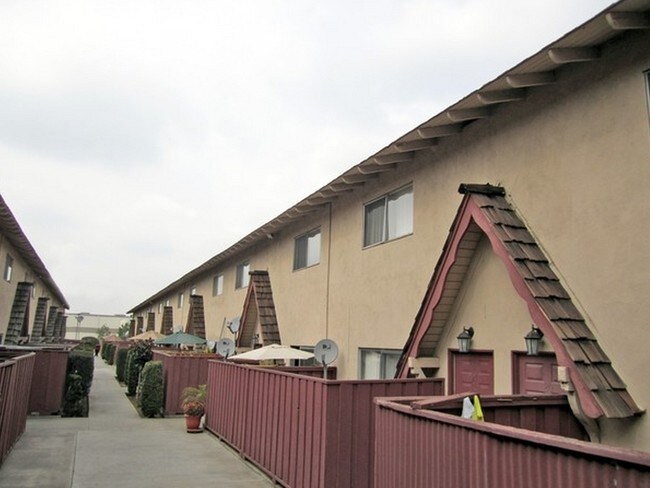 Foto del edificio - Greenwood Apartments