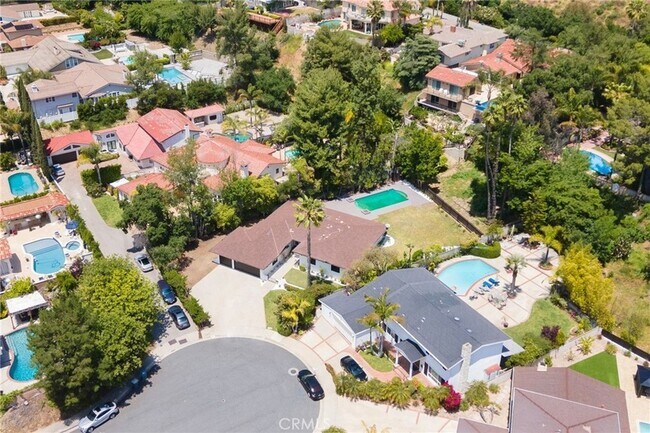 Foto del edificio - 937 Misty Isle Dr