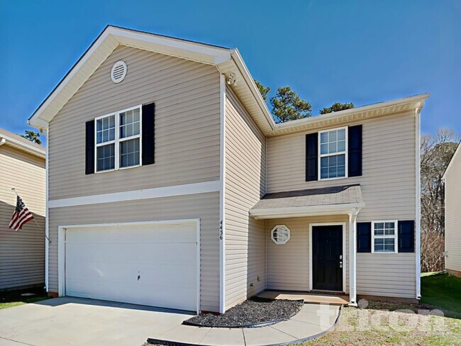 Foto del edificio - 4436 Christenbury Hills Ln