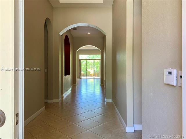 Building Photo - 7737 SW 188th Ter
