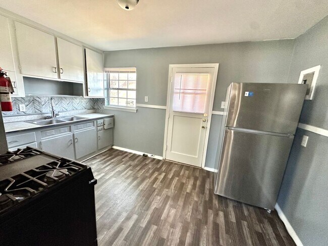 Foto del edificio - 212 S Fillmore St