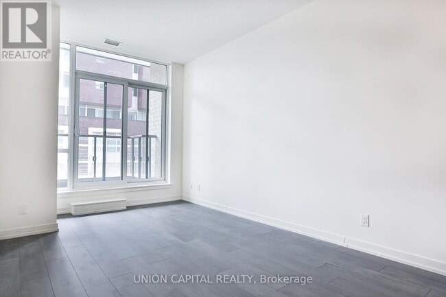 Building Photo - 200 Sackville St