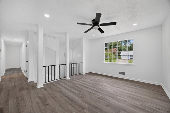 Foto del edificio - 9175 Settlers Grove Rd NE