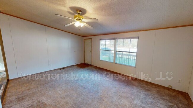 Building Photo - 202 Bunker Ct