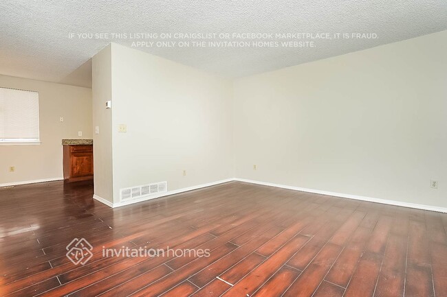 Foto del edificio - 4334 Eagle St