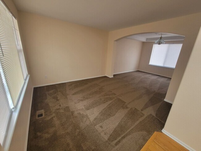 Foto del edificio - 18685 E Progress Pl