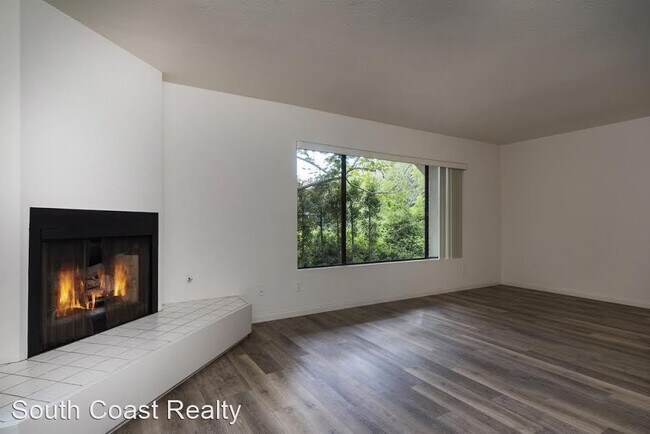 Building Photo - 3 br, 3 bath House - 527 Pueblo #4