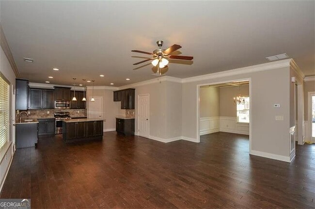 Building Photo - 1155 Sparkleberry Ct