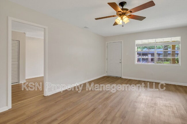Building Photo - 208 Tech Dr