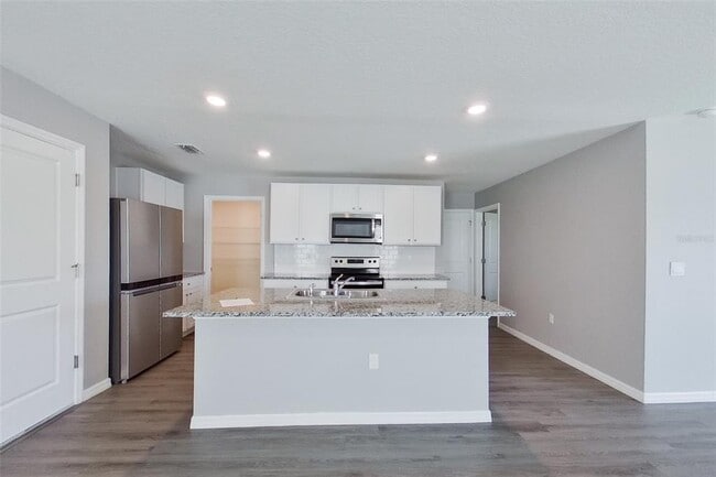 Building Photo - 8577 SW 43rd Ter