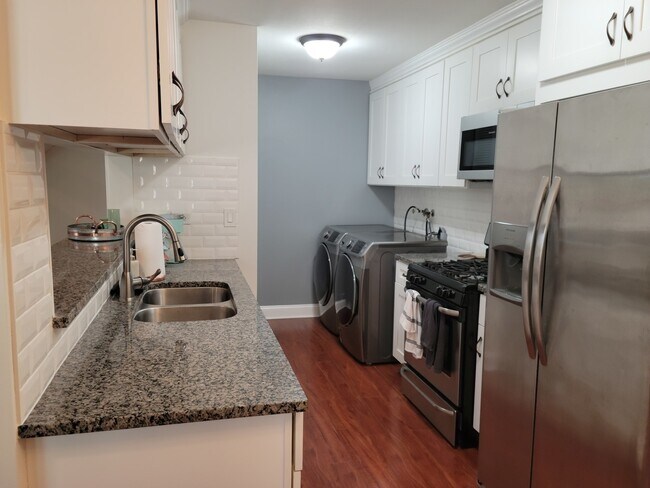 Foto del edificio - 1283 Prairie Ave