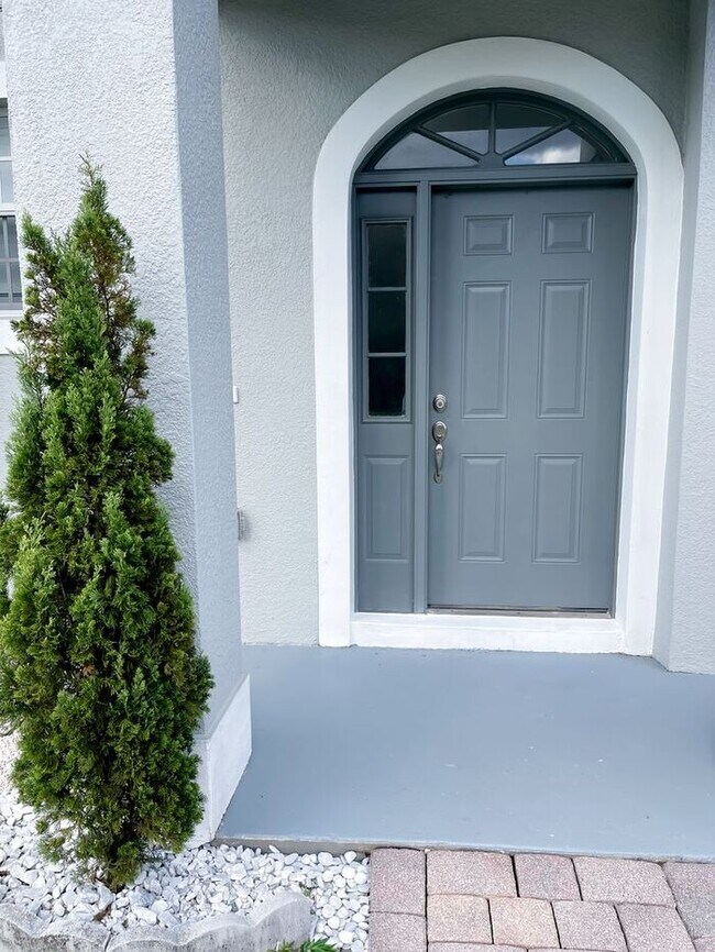 Foto del edificio - Beautifully Updated 3-Bedroom Townhouse in Kissimmee – Gated Community with Pool