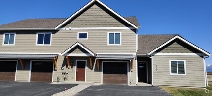 Building Photo - 945 N Camas Ln
