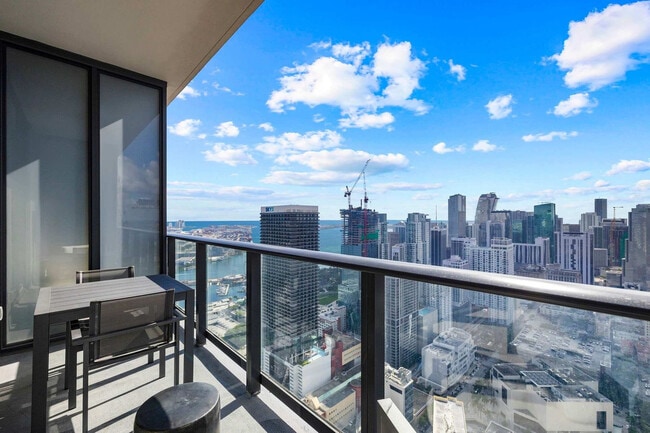 Foto del edificio - 159 NE 6th St