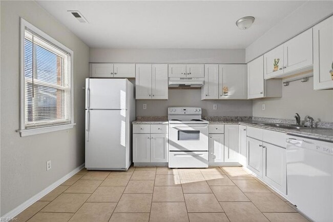 Foto del edificio - 226 Greenbrier Ave