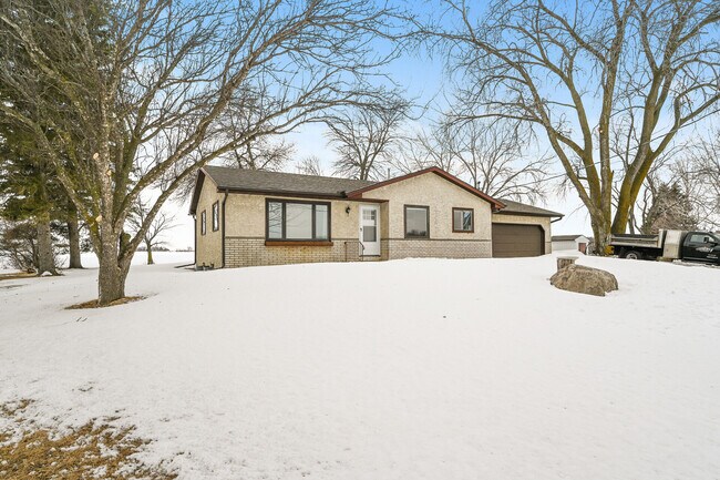 Building Photo - 9402 65th St NE