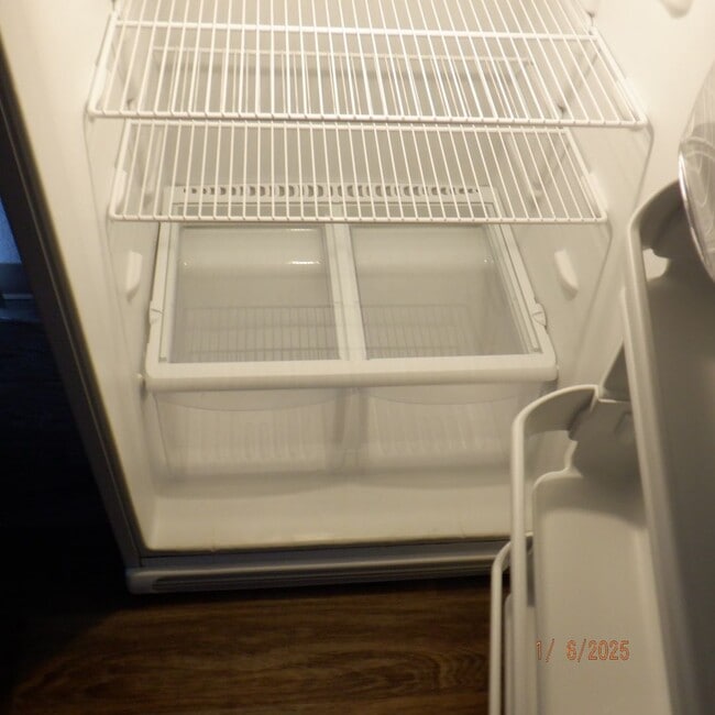 Building Photo - 83-3-2