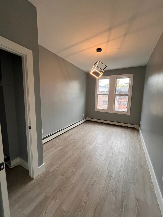 Dormitorio grande uno - 28 Dales Ave