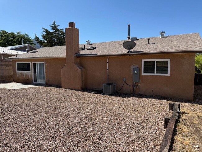 Building Photo - Eldorado District Prime NE Heights