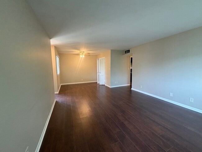 Photo - 1900 Richard Jones Apartment