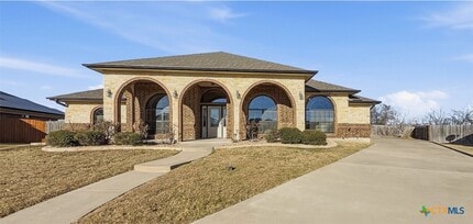 Building Photo - 2707 Ancestor Dr