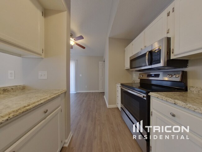 Building Photo - 110 Stamport Circle Irmo SC