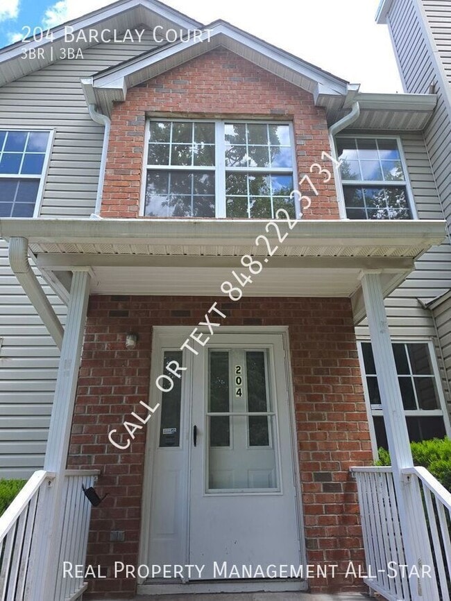 Building Photo - 204 Barclay Ct