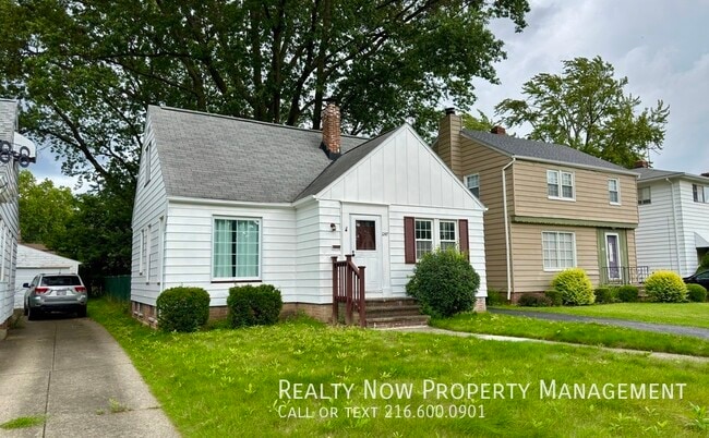 Building Photo - 1247 Argonne Rd