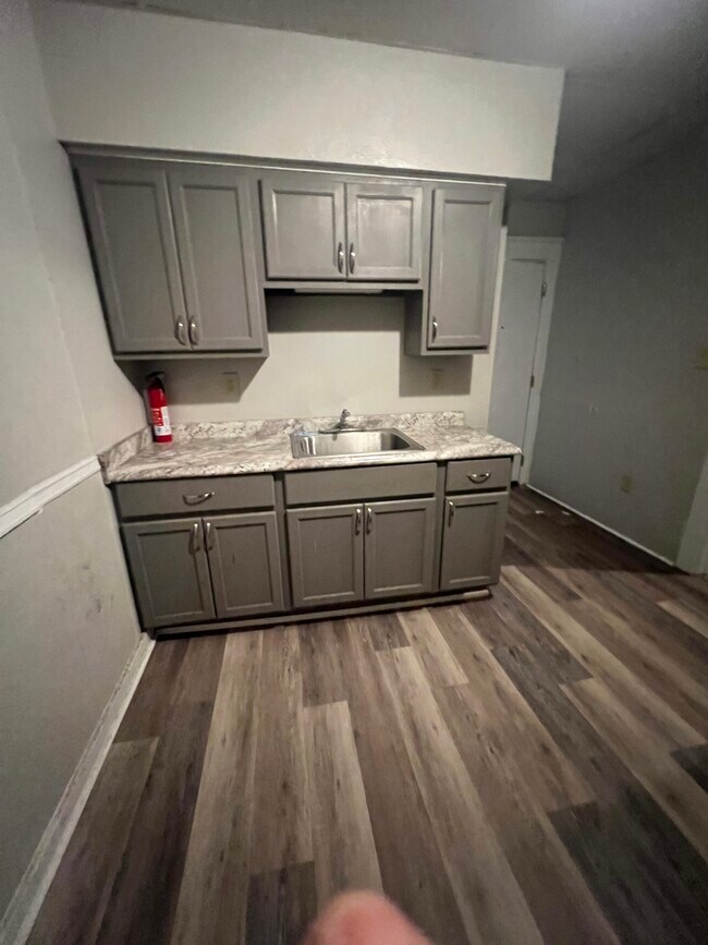 Foto del edificio - 514 W 16th St