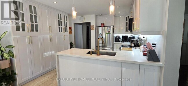 Photo du bâtiment - 2342 Wildwood Crescent