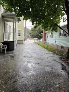 Foto del edificio - 397 Pawtucket Ave