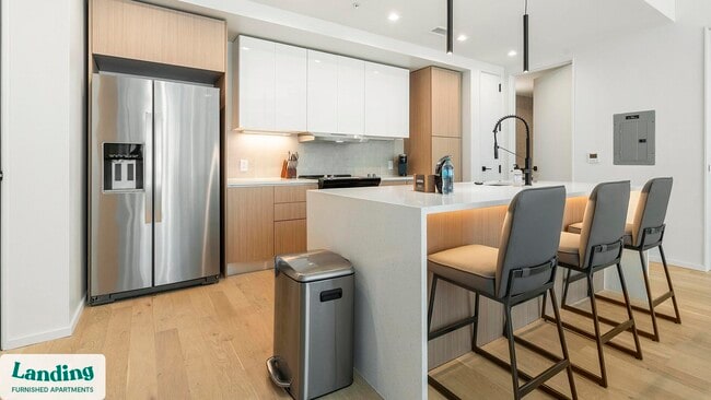 Building Photo - 143 E Commerce St