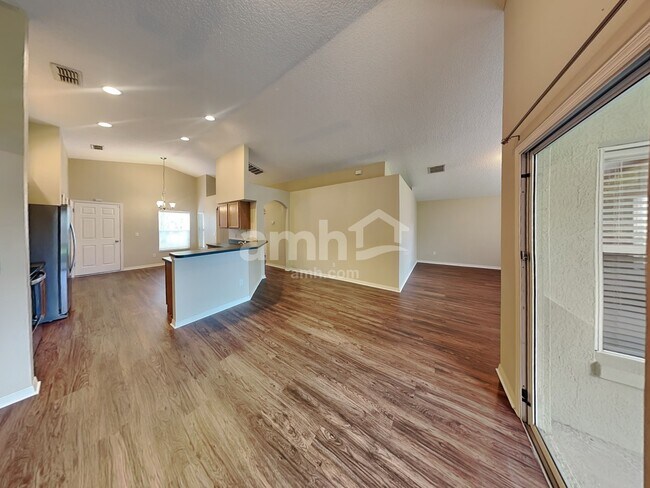 Building Photo - 2317 Stone Abbey Blvd