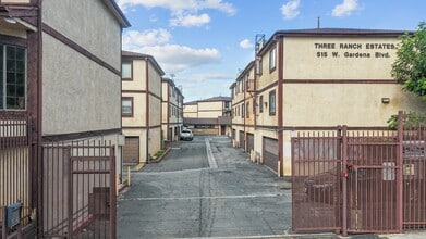 Building Photo - 515 W Gardena Blvd