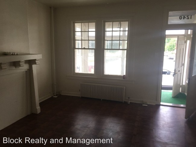 Building Photo - 1240 Markley St
