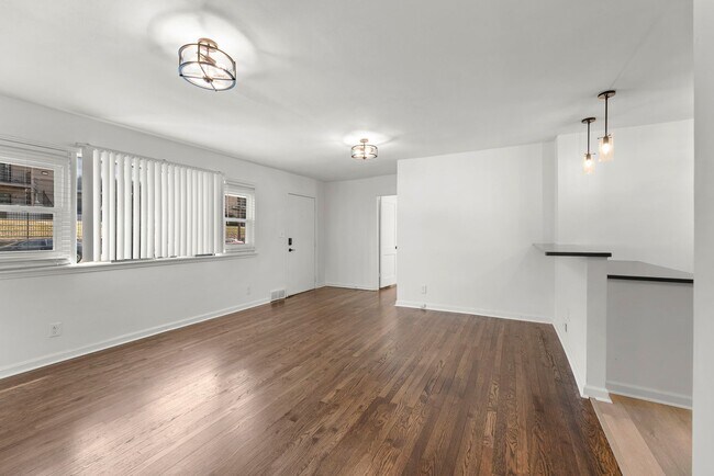 Foto del edificio - New Renovated Two Bed One Bath Home!!!