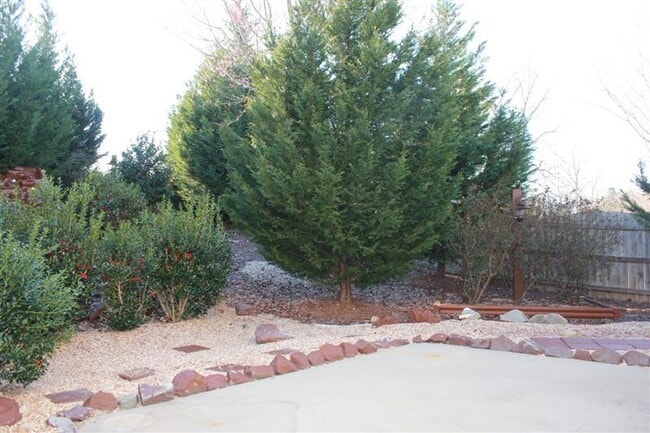 Building Photo - 3437 Pate Creek View